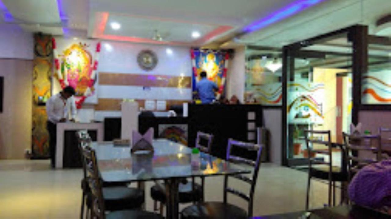 Hotel Shambhavi , Madhya Pradesh Betūl Exteriör bild
