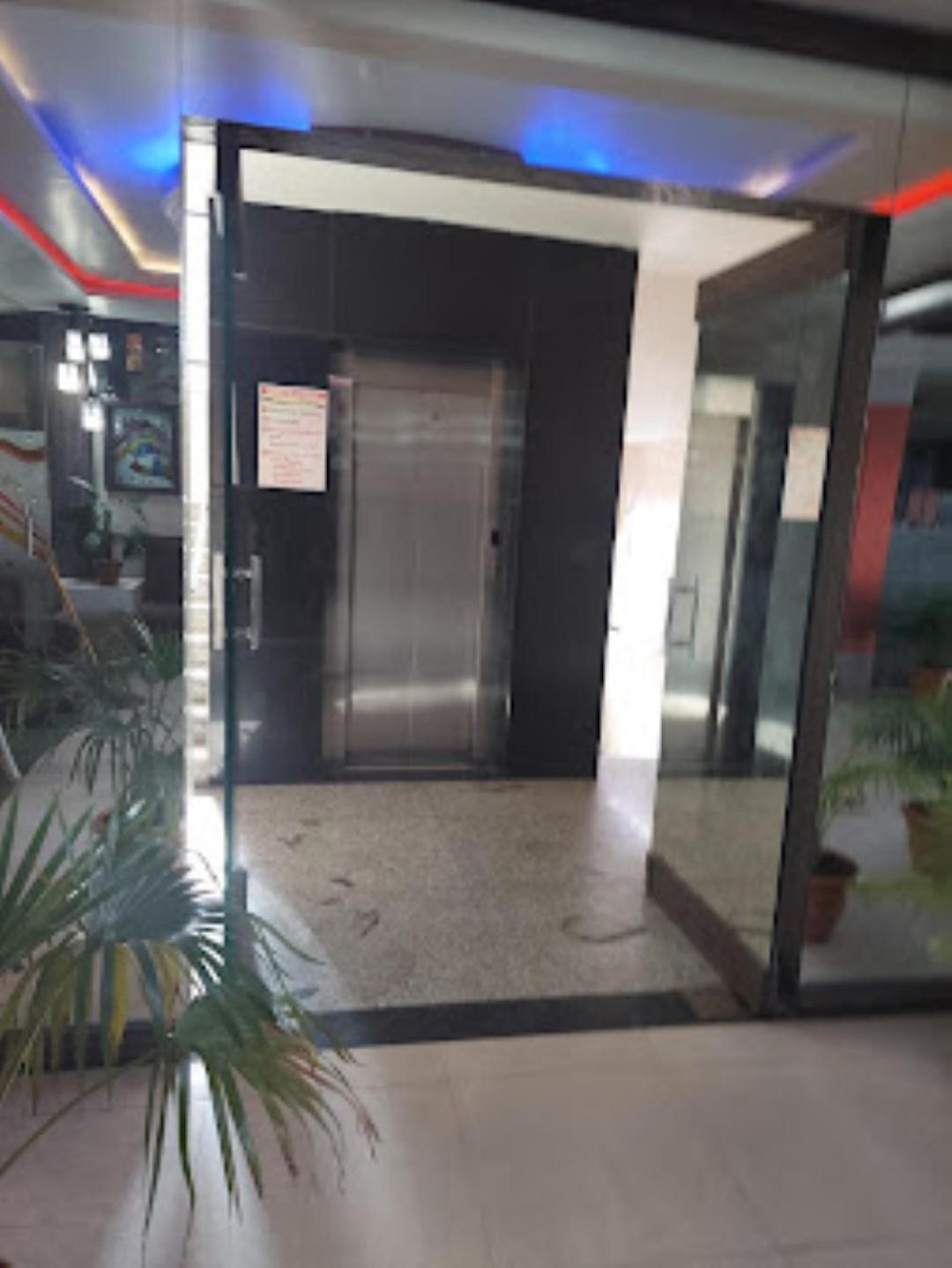 Hotel Shambhavi , Madhya Pradesh Betūl Exteriör bild