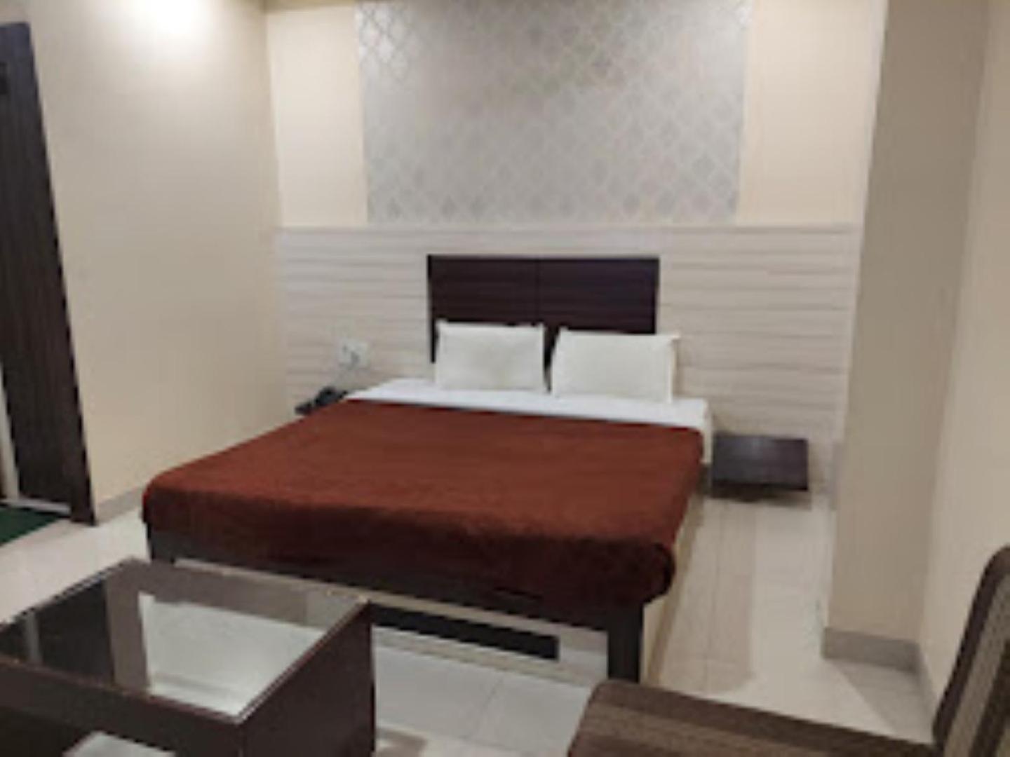 Hotel Shambhavi , Madhya Pradesh Betūl Exteriör bild